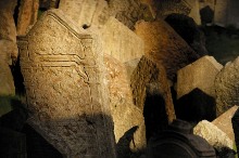 Alter Jüdischer Friedhof (von 1400 bis 1787),  Libor Sváček, archiv Vydavatelství MCU s.r.o.