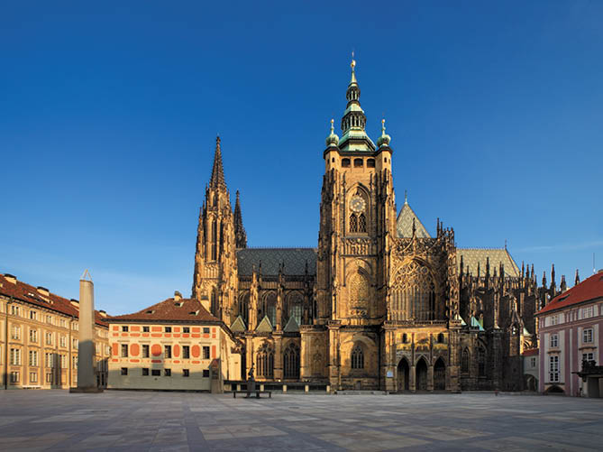 Kniha “PLZE - Libor Sv  ek" - vyd n  2., rok 2015 Photographer: Libor Svacek; box@fotosvacek.cz; Mobile: +420 602428001; 