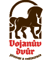 Logo pivovaru a restaurace Vojan v dv r s motivem siluety kon v hn d  barv  a n zvem v gotick m  erven m p smu.  Popis generovan  AI