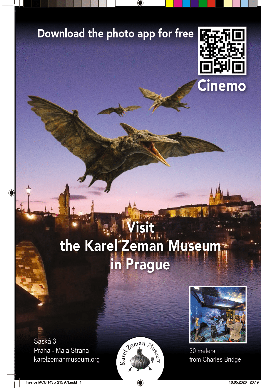 N vrh plak tu propaguj c ho n v t vu Muzea Karla Zemana v Praze s ilustrac l taj c ch dinosaur  nad no n m panoramatem m sta a QR k dem pro sta en  aplikace Cinemo.  Popis generovan  AI