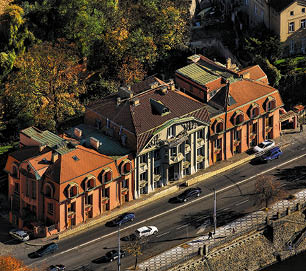 Kniha “PRAHA LETECKA - Libor Sv ek" - vyd n  1., rok 2013 Photographer: Libor Svacek; box@fotosvacek.cz; Mobile: +420 602428001; 